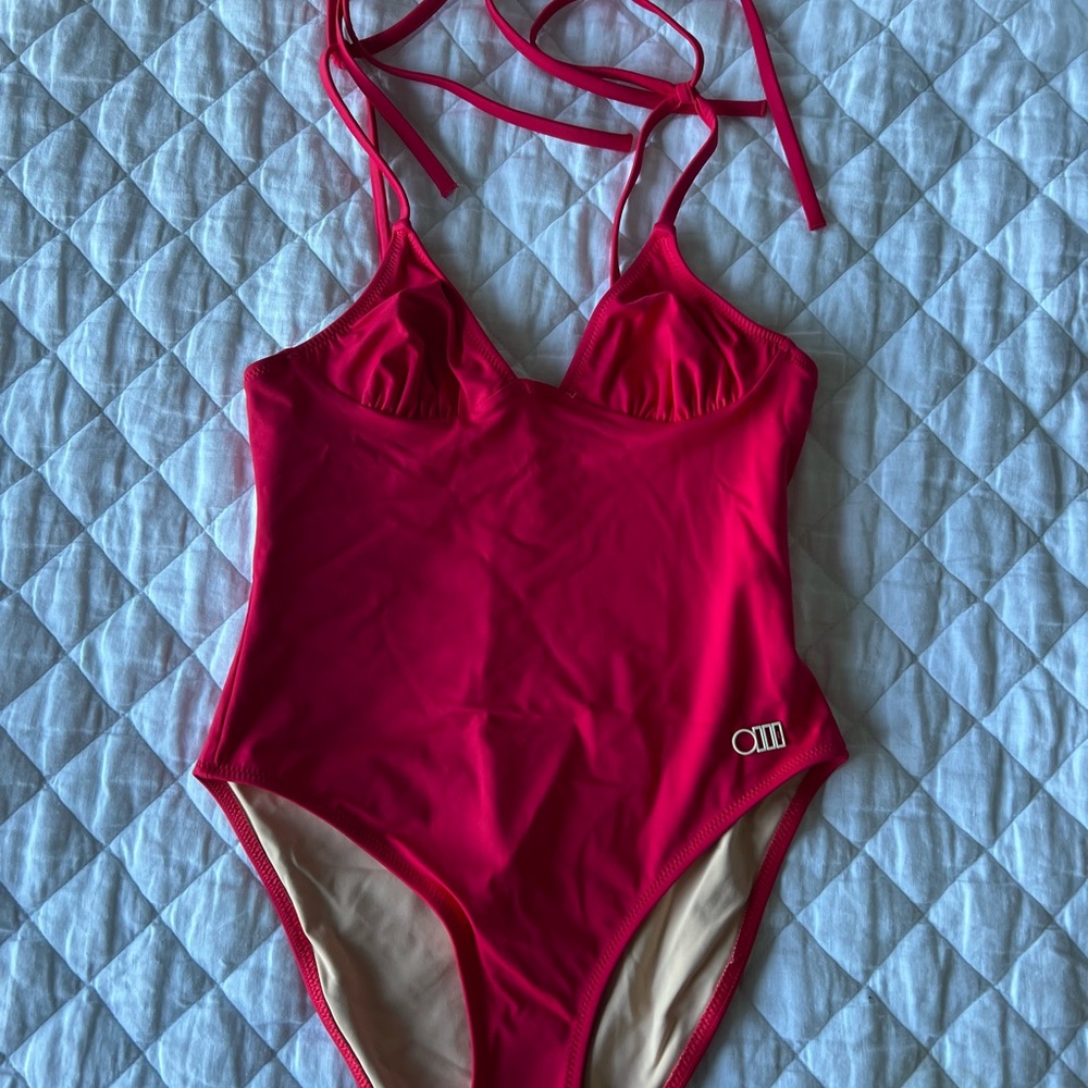 NWT Solid & Striped The Olympia One-Piece Swimsuit